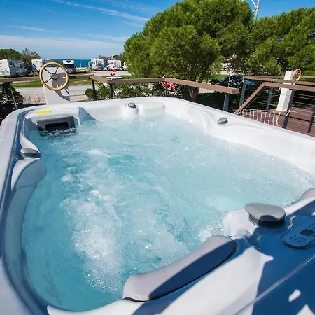 Nyaraló Floating Sea Marina Lux Portorož