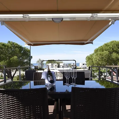 Floating Sea Marina Lux Nyaraló Portorož
