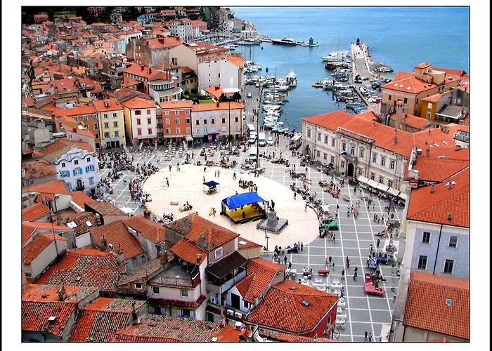 Ferienhaus Floating Sea Marina Lux *