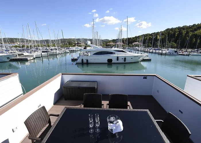 Ferienhaus Floating Sea Marina Lux Portorož