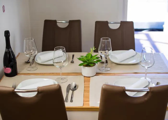 Floating Sea Marina Lux Ferienhaus